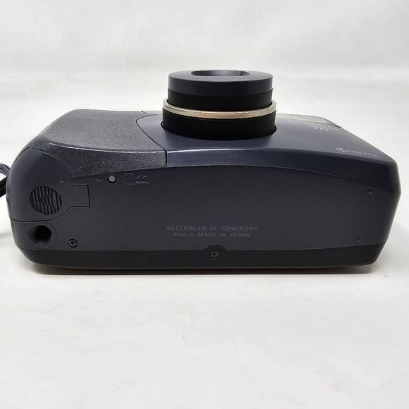 YASHICA KYOCERA MICROTEC ZOOM70 POINT AND SHOOT COMPACT 35MM CAMERA NEW BATTERY - Picture 7 of 9